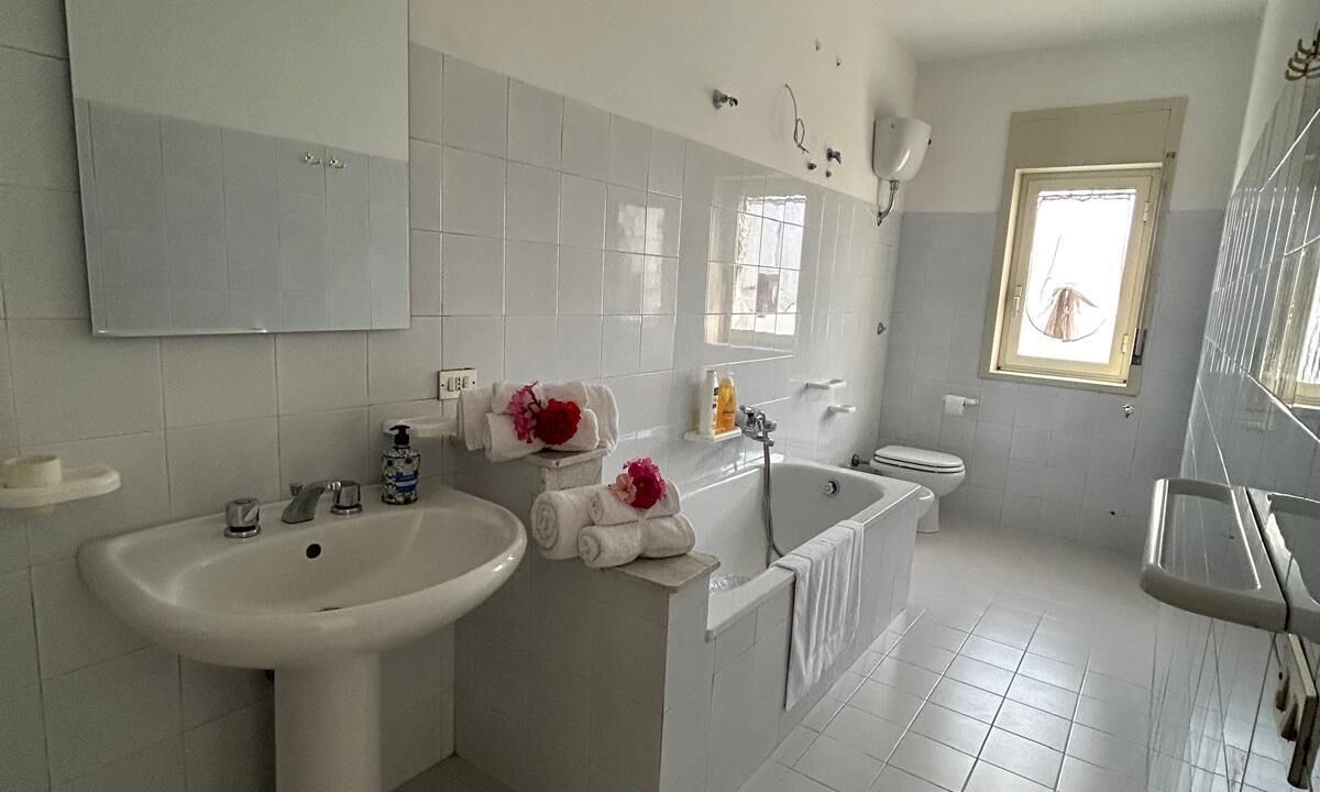Photo of Bathroom in Racalmuto