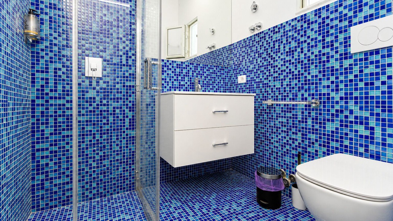 Photo of Bathroom in Noto Historic Centre