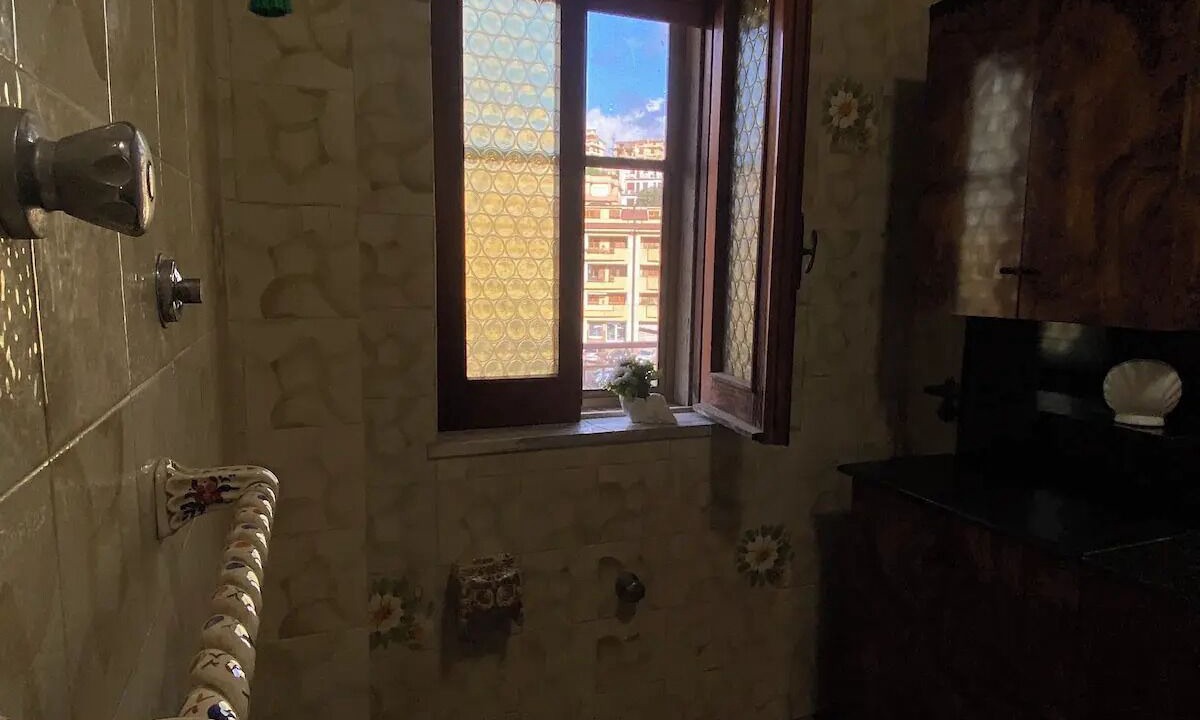 Photo of Bathroom in Villa San Giovanni