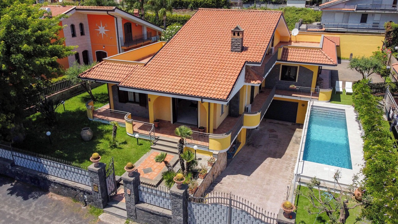 Photo of Outdoor in Mascali