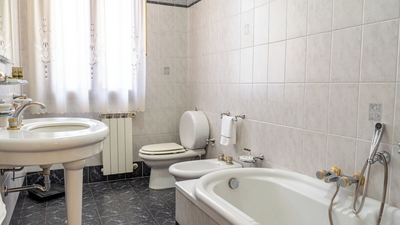 Photo of Bathroom in Mascali