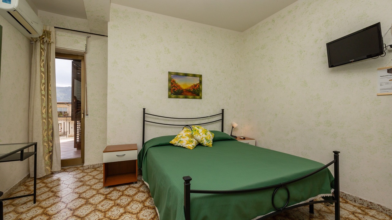 Photo of Bedroom in Ficarra
