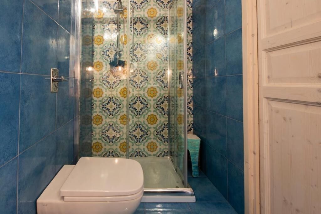 Photo of Bathroom in Rilievo