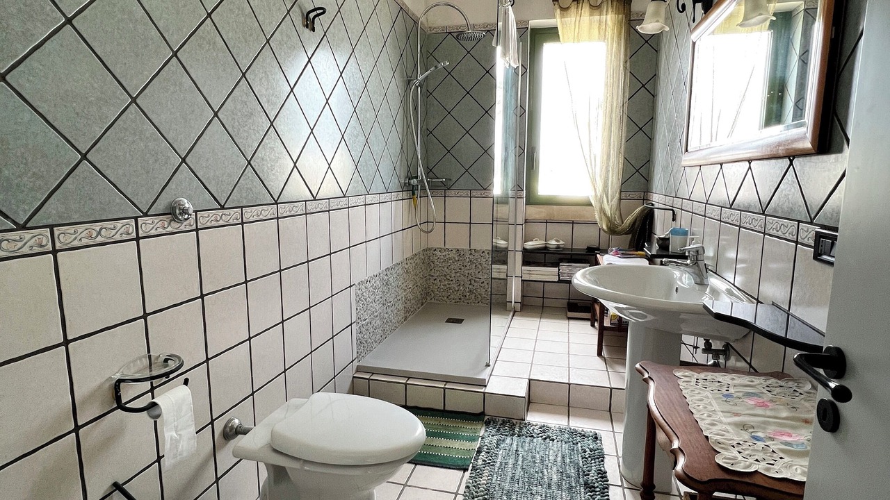Photo of Bathroom in Borgagne