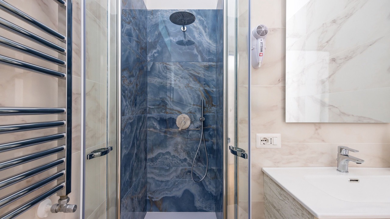 Photo of Bathroom in Naples City Centre