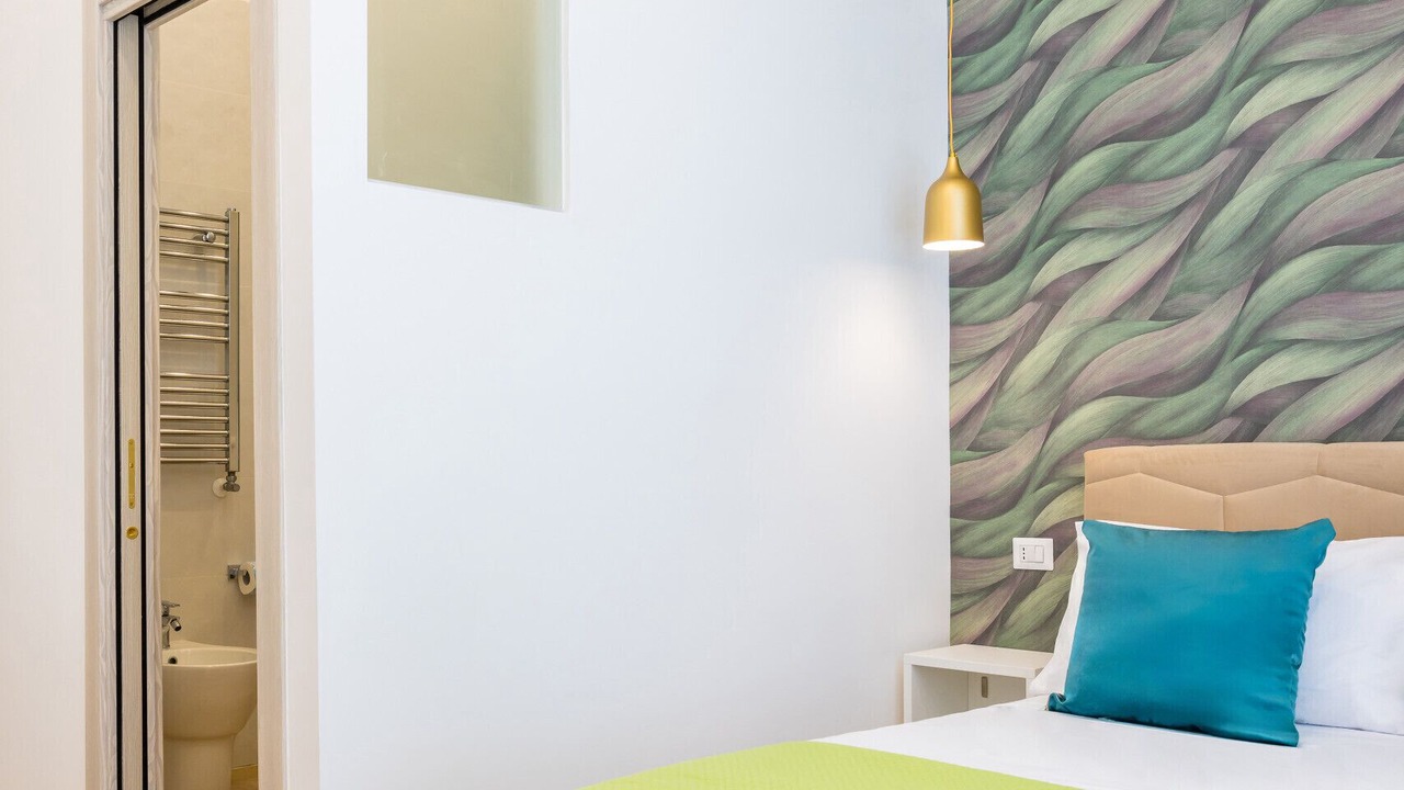 Photo of Bedroom in Naples City Centre