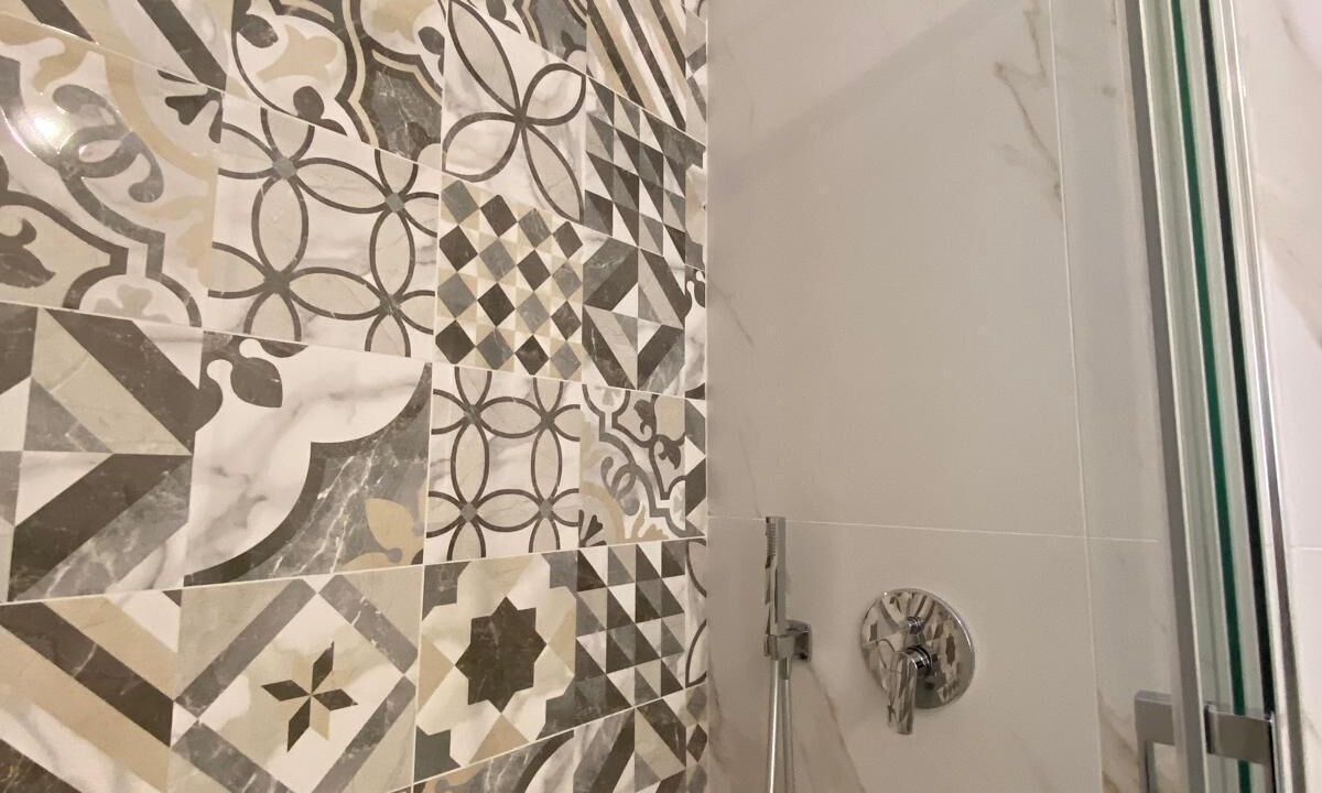 Photo of Bathroom in Avola