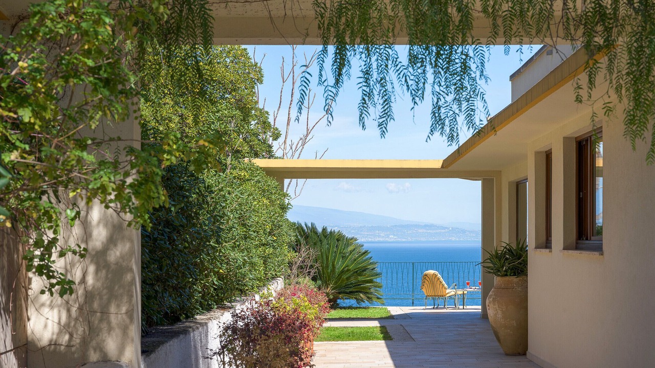 Photo of Patio Balcony in Costa Saracena-Castelluccio