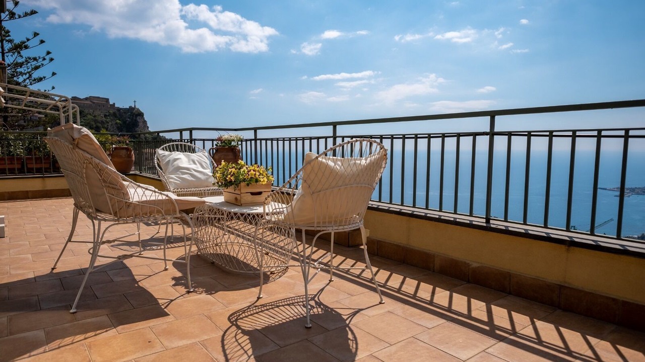 Photo of Patio Balcony in Taormina