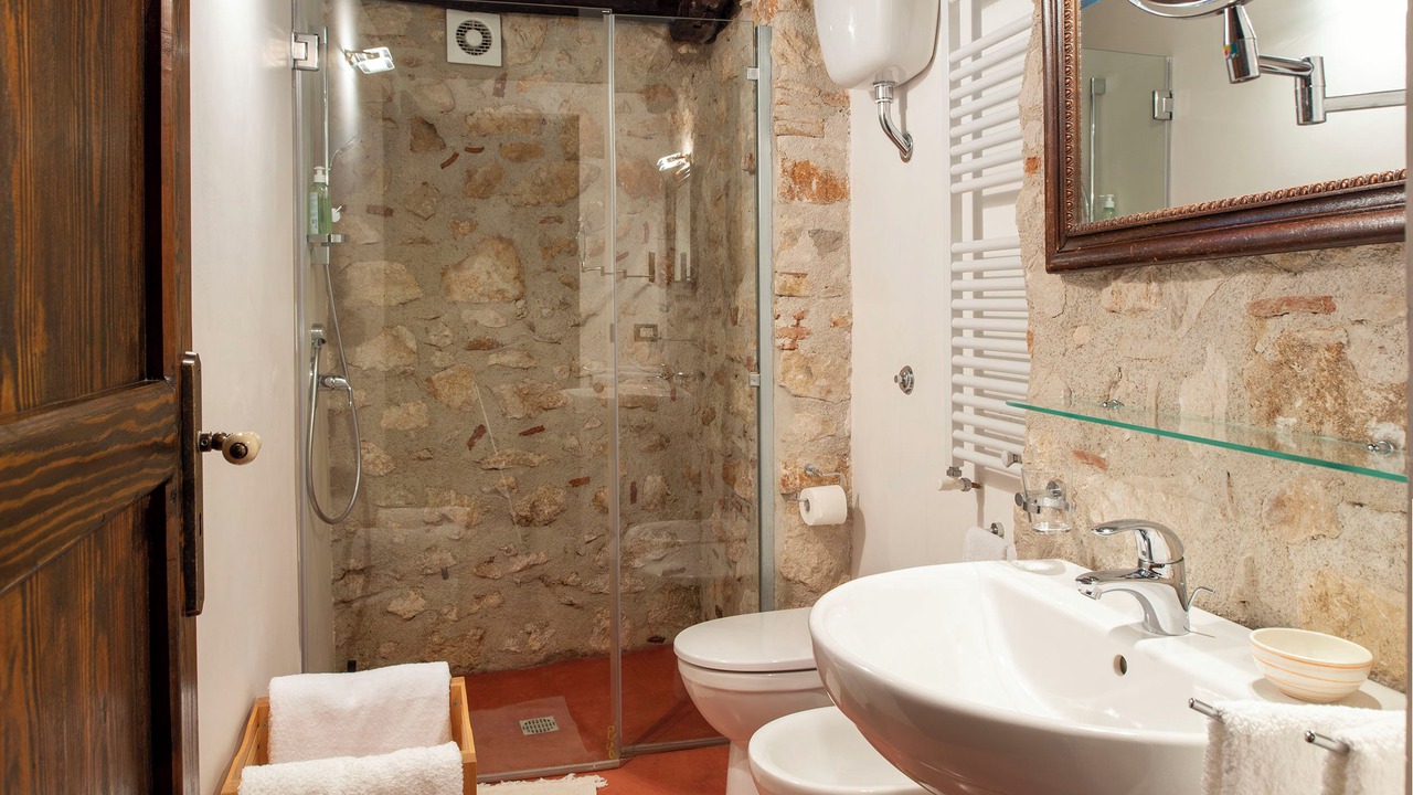 Photo of Bathroom in Teggiano