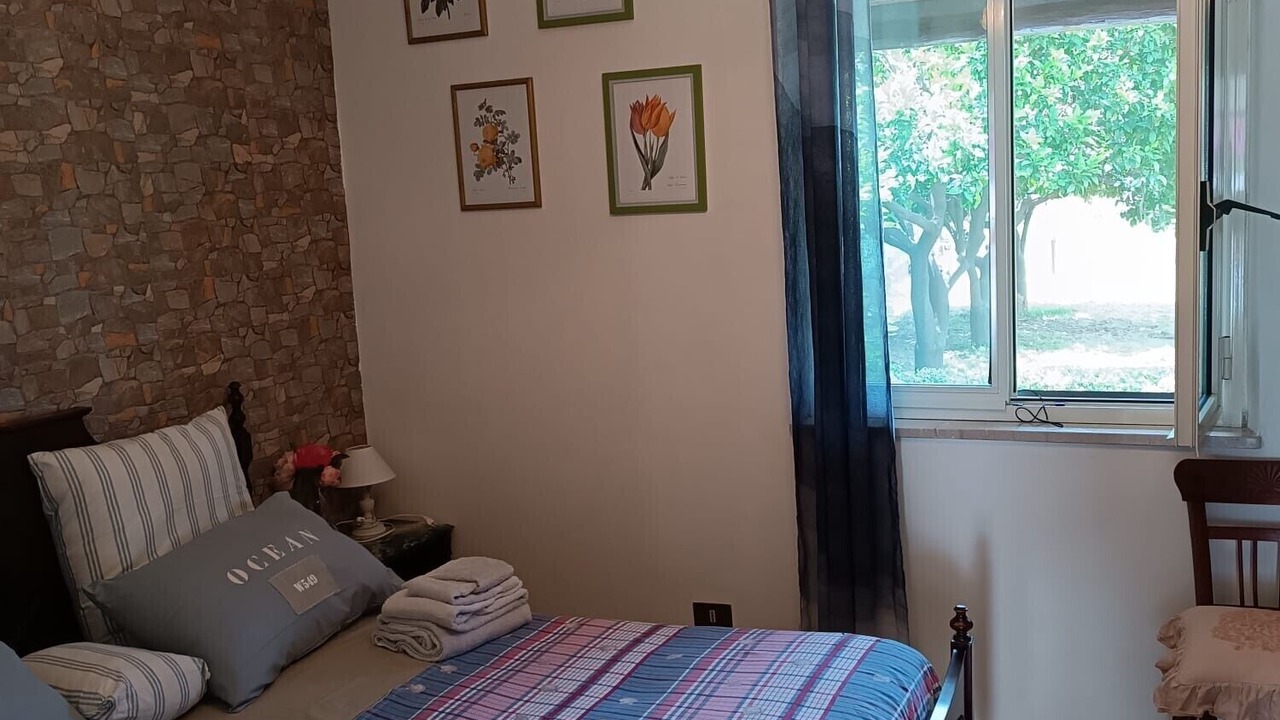 Photo of Bedroom in Tortora Marina