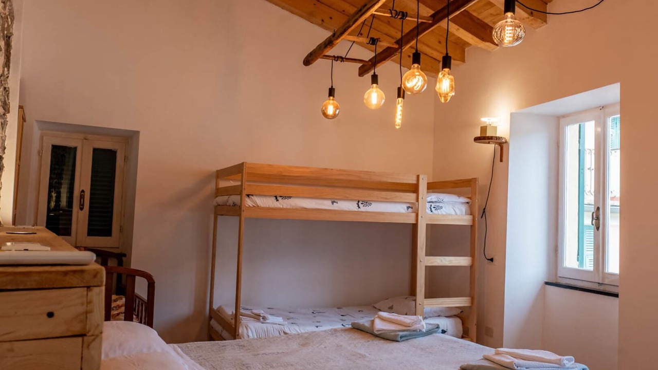 Photo of Bedroom in Carrodano Inferiore