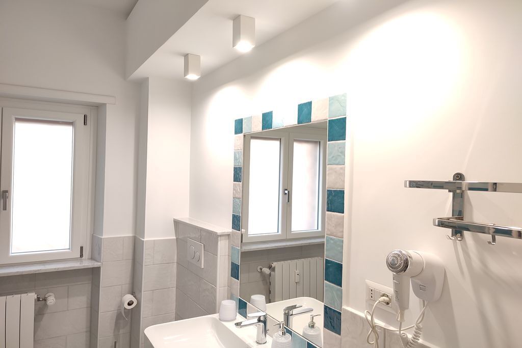 Photo of Bathroom in Quartiere XXXIV Lido di Ostia Levante