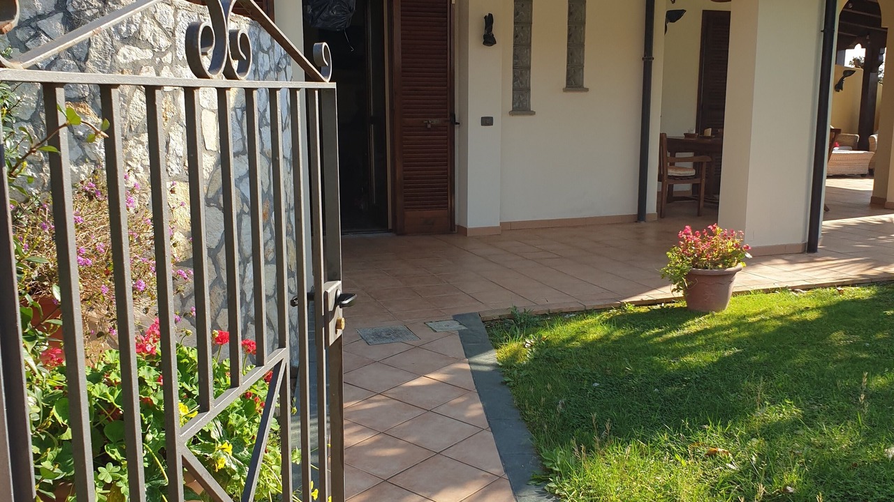 Photo of Outdoor in Bonifati