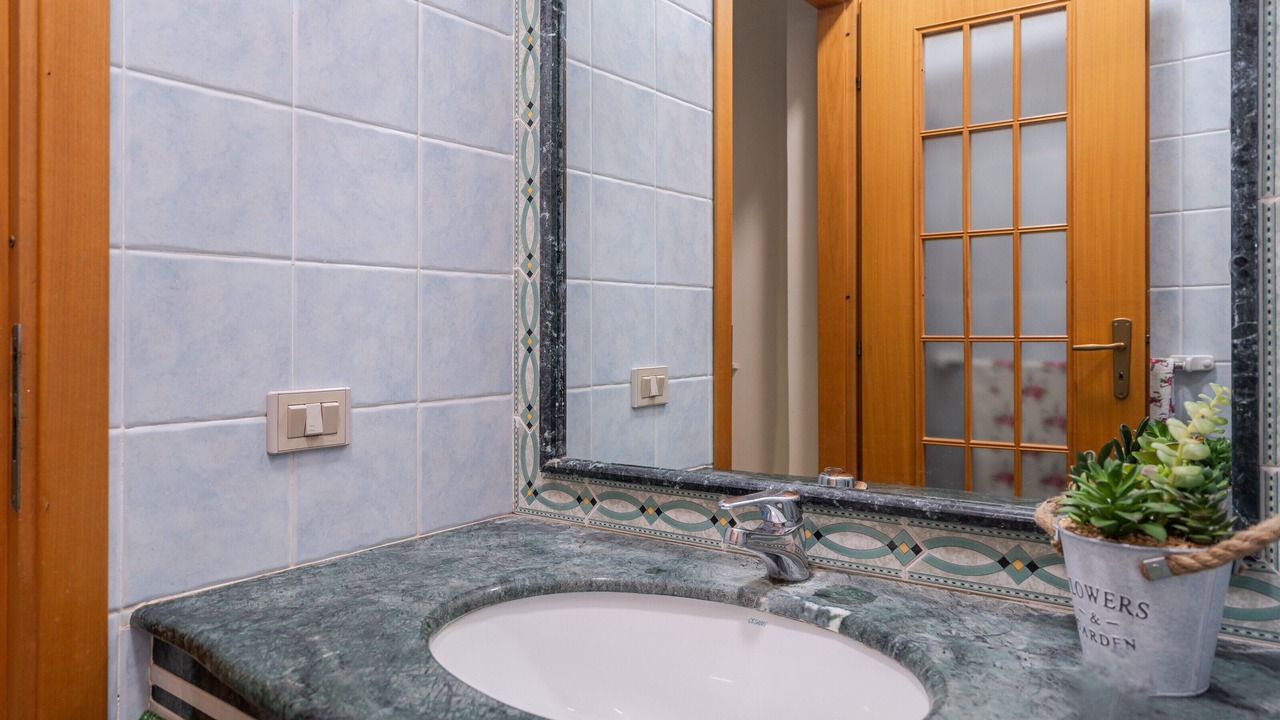 Photo of Bathroom in Floridia