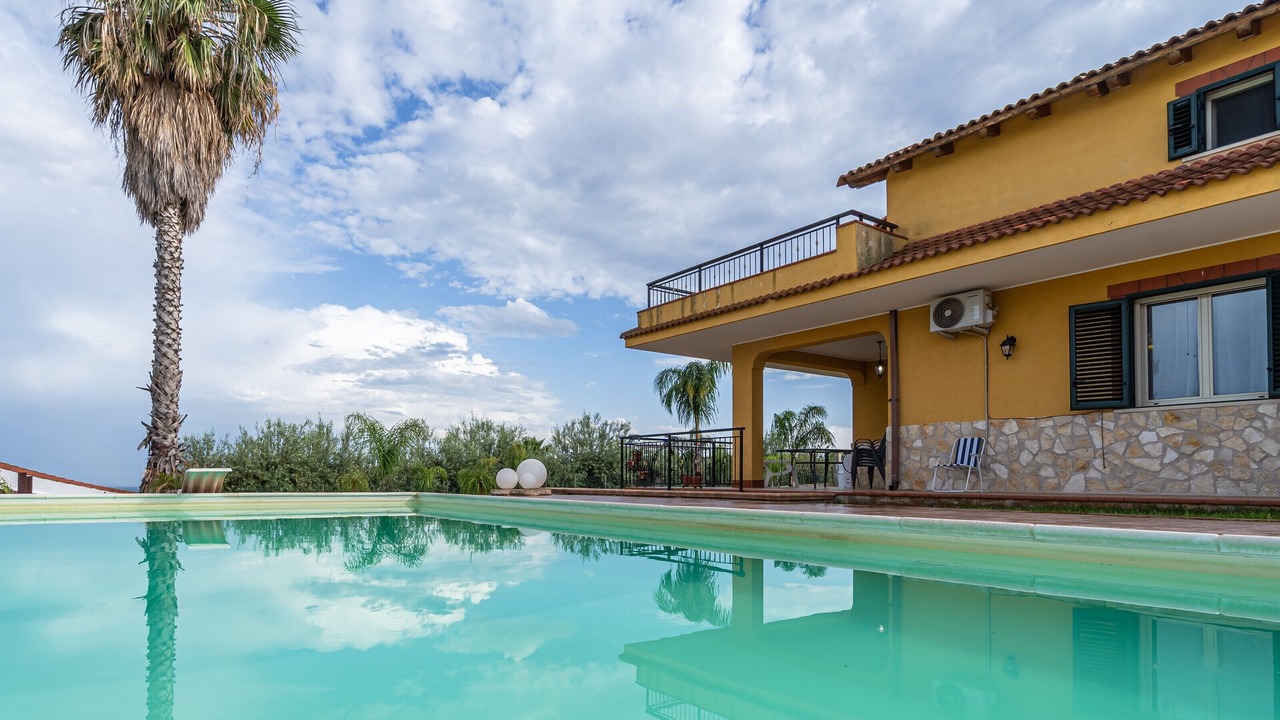 Photo of Outdoor in Floridia