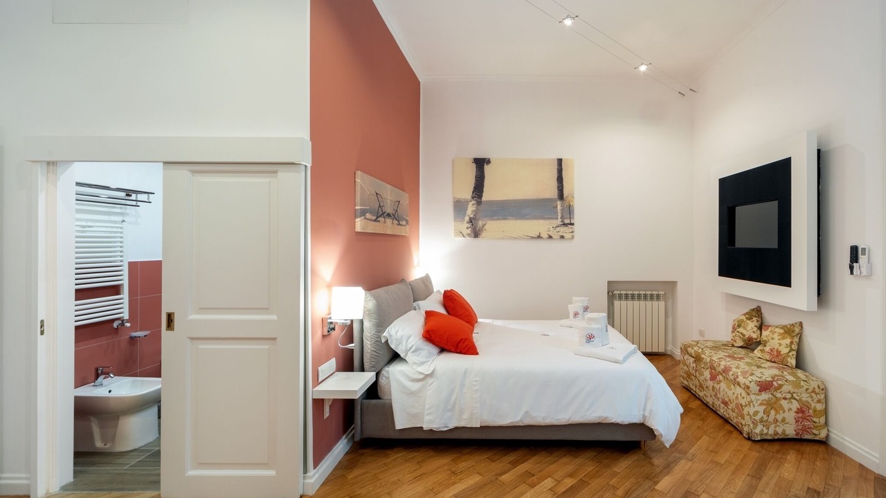 Photo of Bedroom in Chiaia