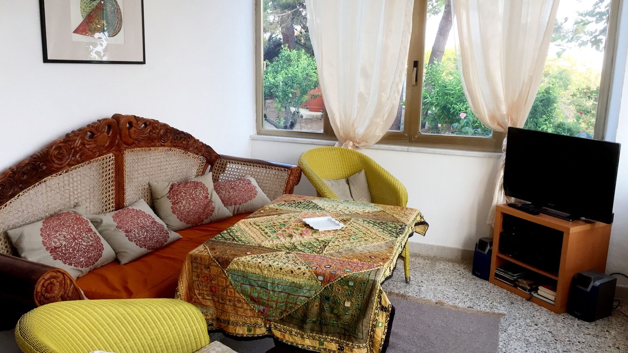 Photo of Livingroom in Santa Domenica