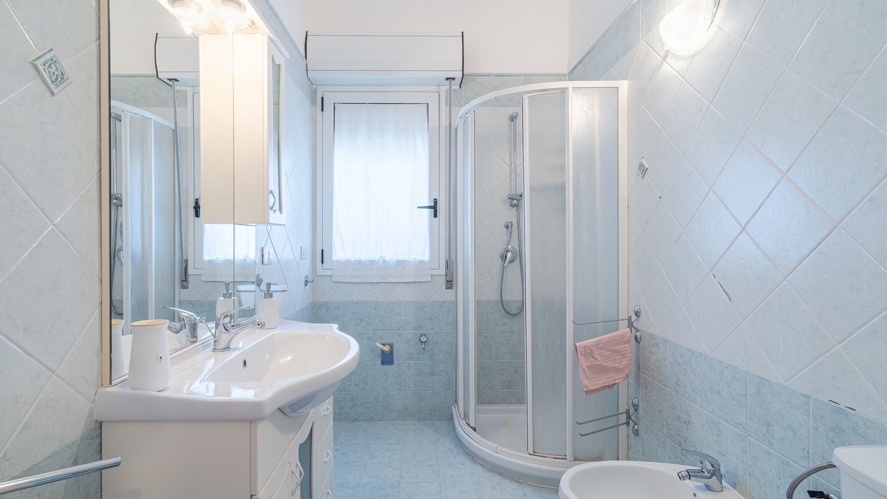 Photo of Bathroom in Syracuse