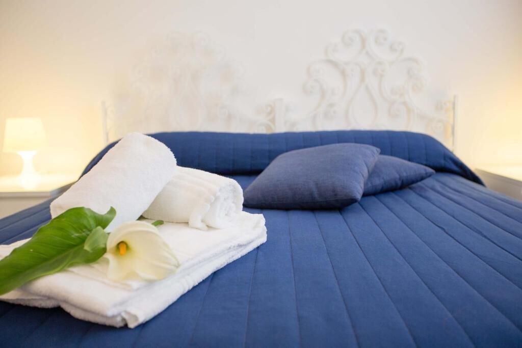 Photo of Bedroom in Scopello