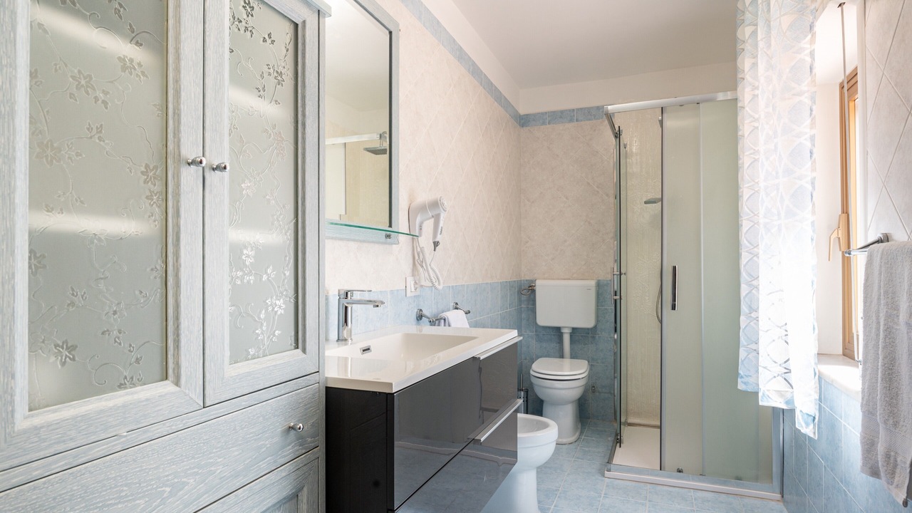 Photo of Bathroom in Torre Colonna-sperone