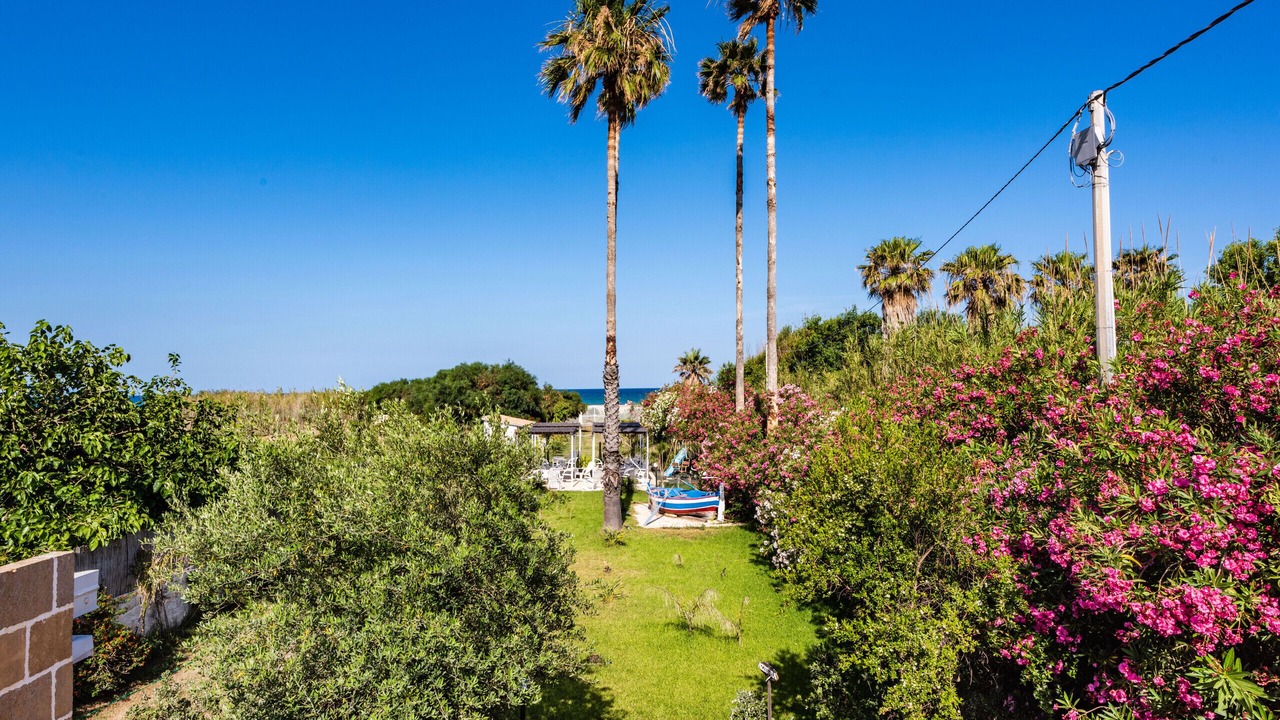 Photo of Outdoor in Avola