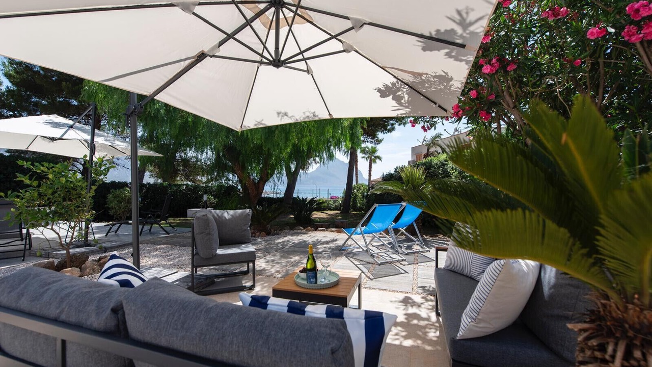 Photo of Patio Balcony in Macari