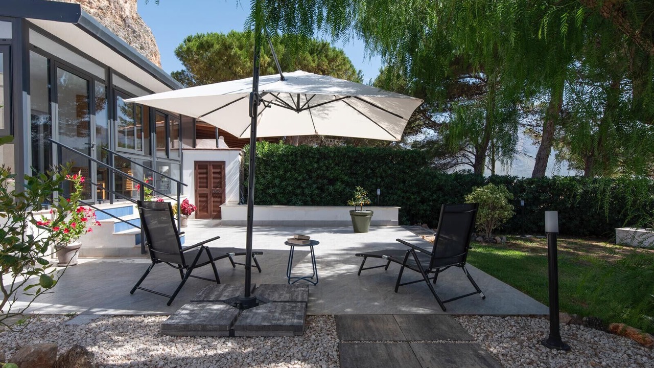 Photo of Patio Balcony in Macari