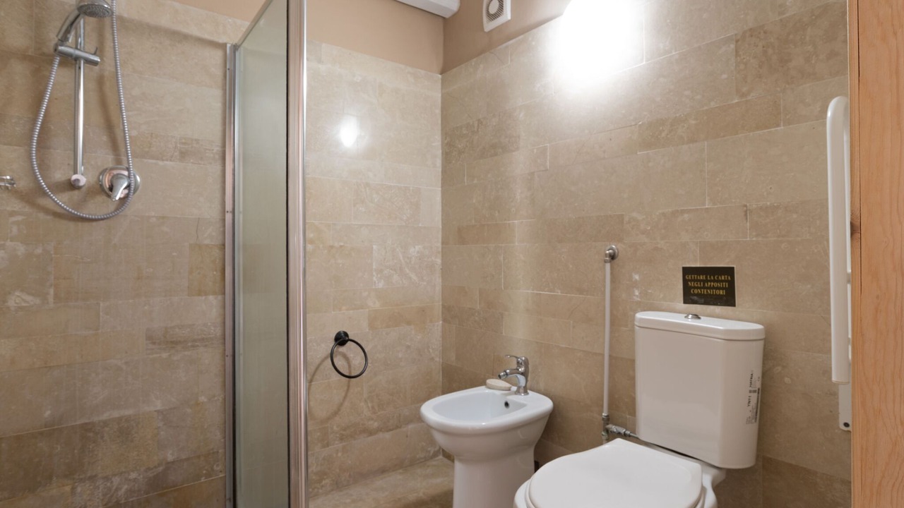 Photo of Bathroom in Noto
