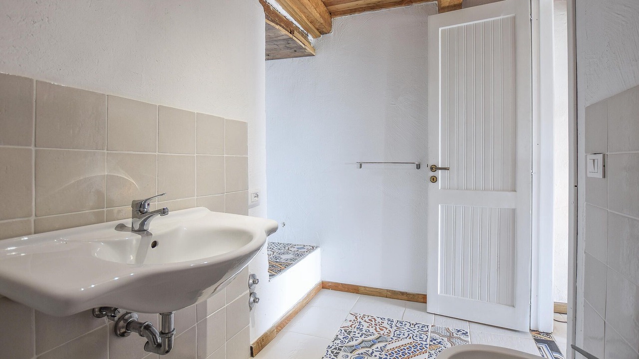 Photo of Bathroom in Longobardi