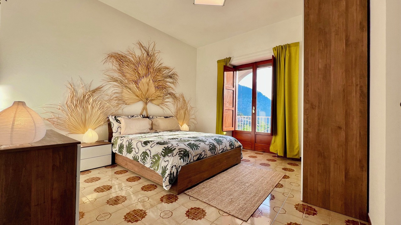 Photo of Bedroom in Pogerola