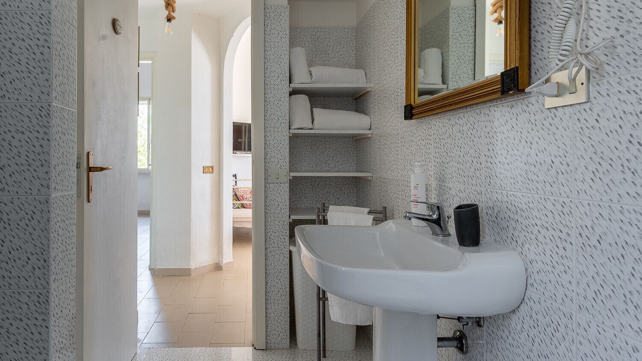 Photo of Bathroom in Syracuse