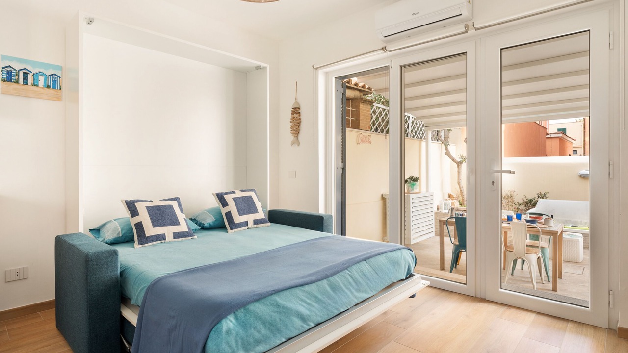 Photo of Bedroom in Quartiere XXXIII Lido di Ostia Ponente
