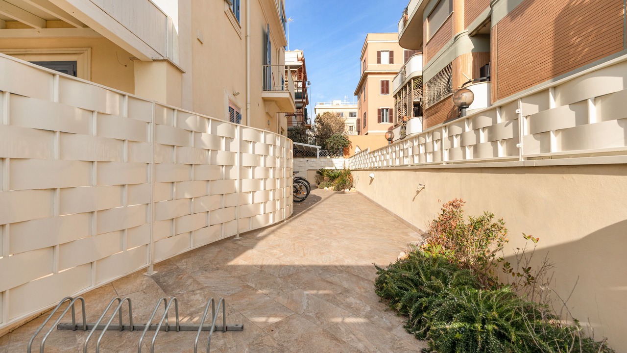 Photo of Outdoor in Quartiere XXXIII Lido di Ostia Ponente