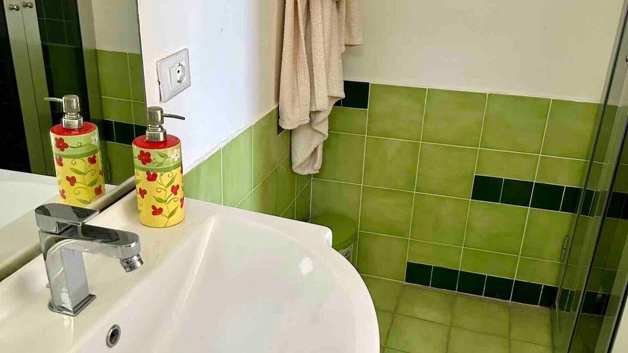 Photo of Bathroom in Forio