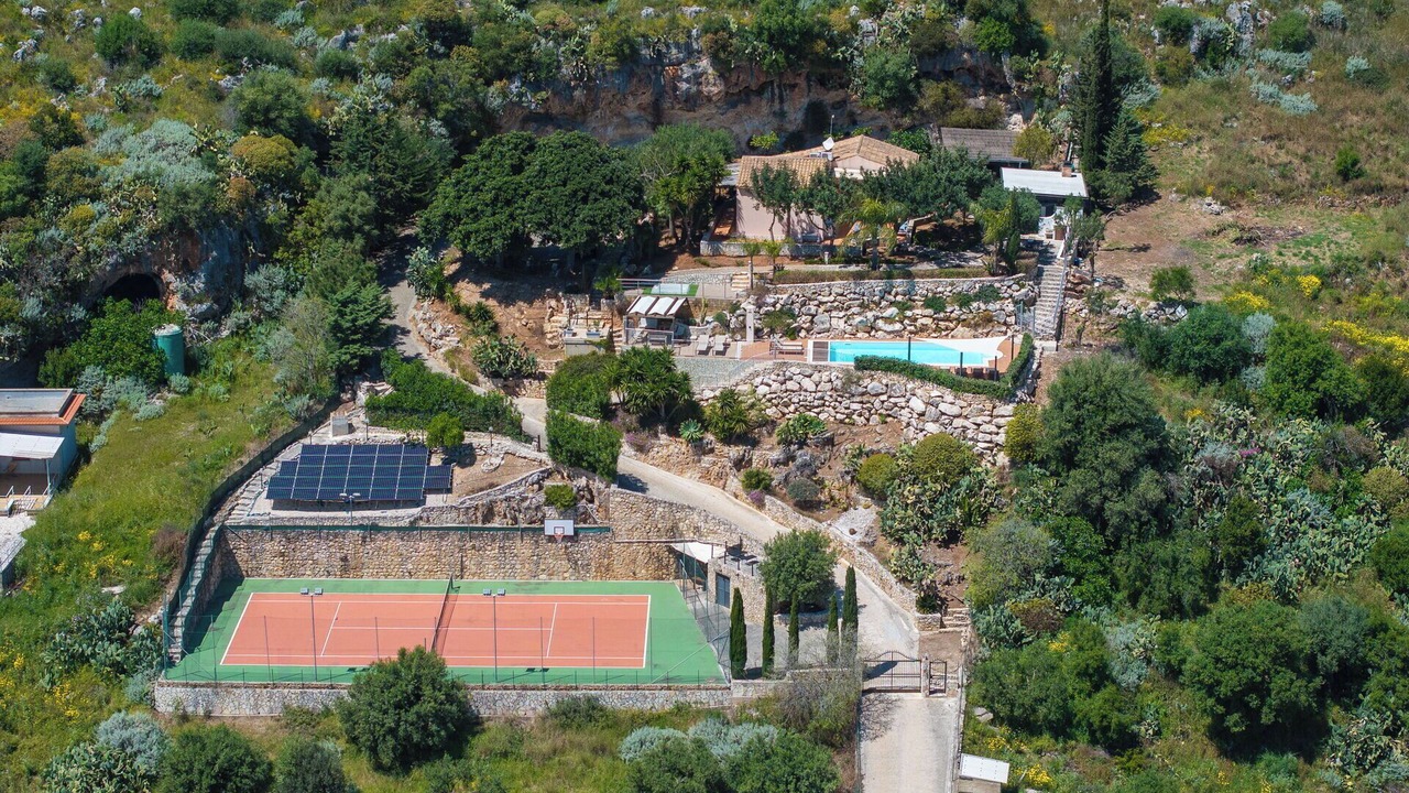 Photo of Others in Scopello
