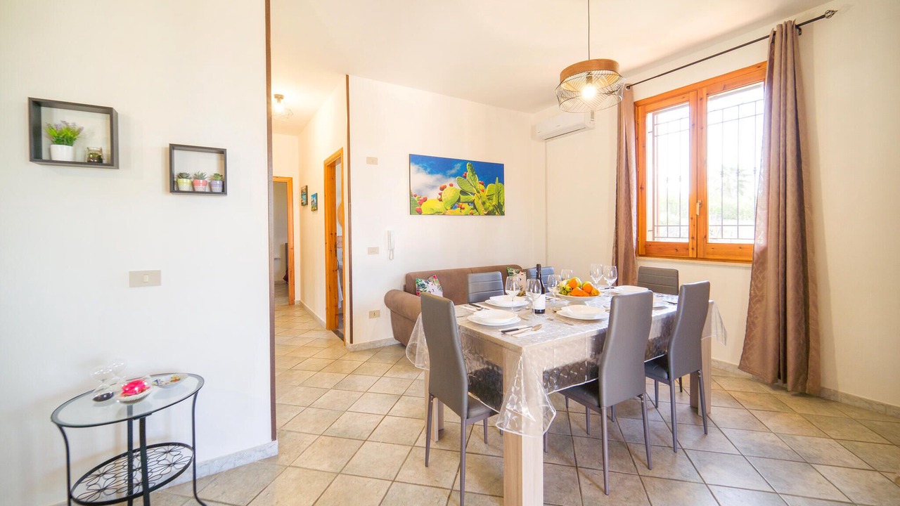 Photo of Bedroom in Torre Colonna-sperone