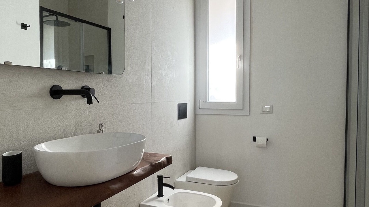 Photo of Bathroom in Ognina