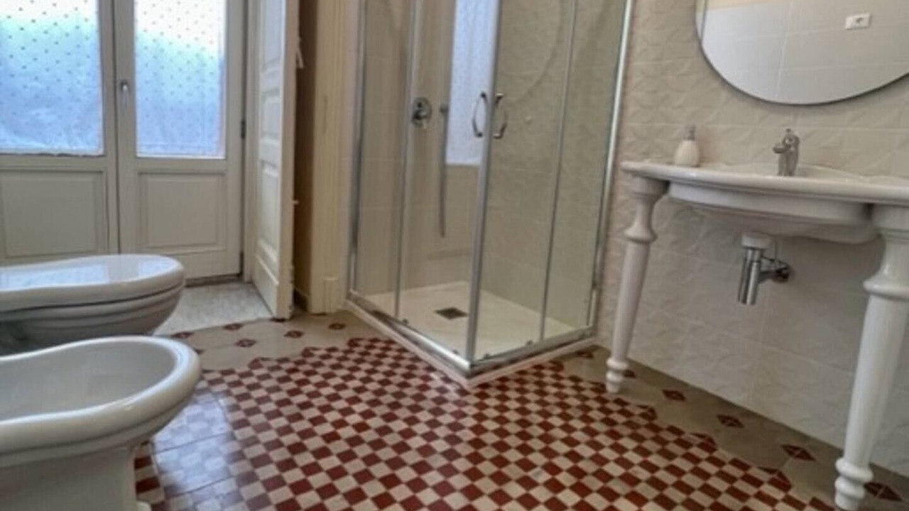 Photo of Bathroom in Francofonte