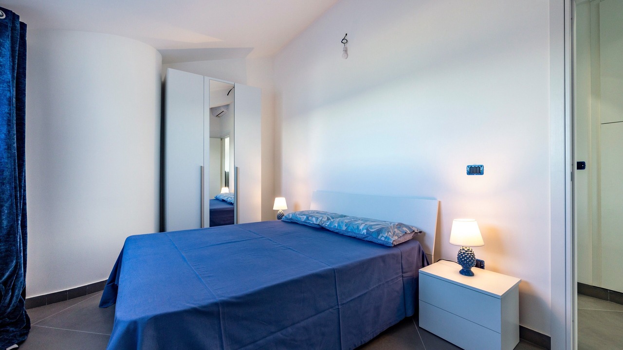 Photo of Bedroom in Patti