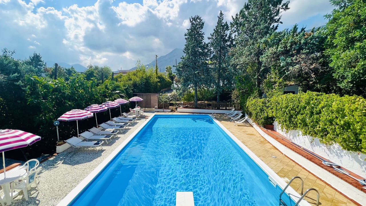 Photo of Outdoor in Carini