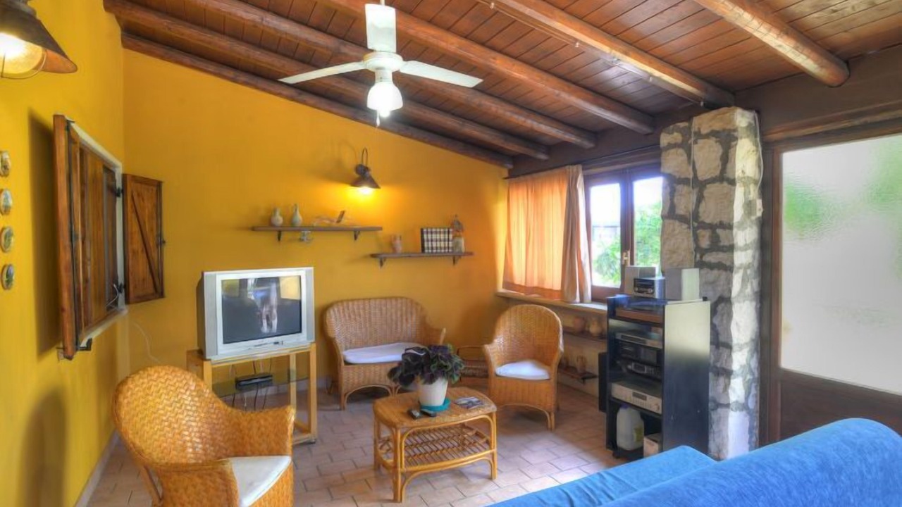 Photo of Livingroom in Solarino