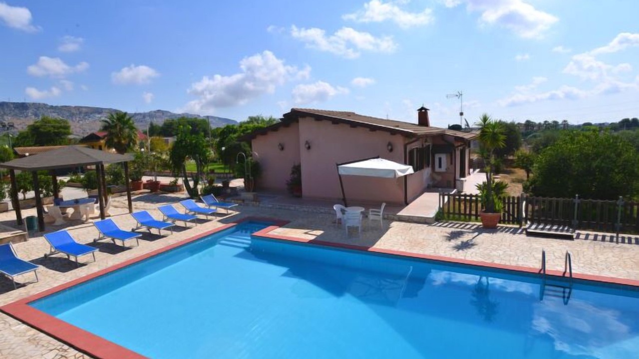 Photo of Outdoor in Solarino