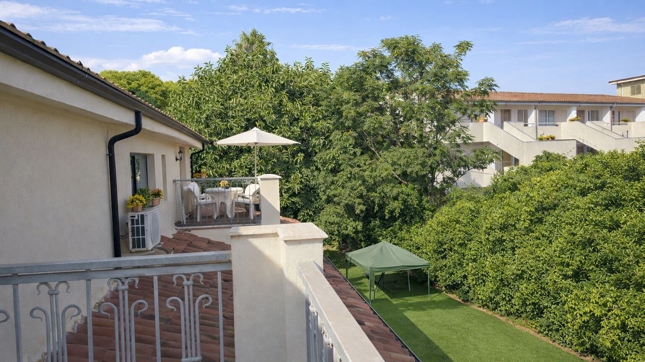 Photo of Outdoor in Anastasi III