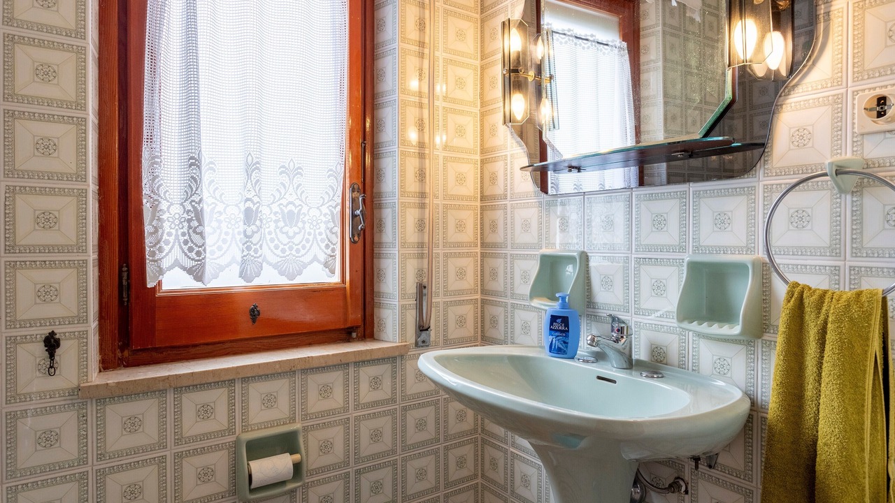Photo of Bathroom in Salemi