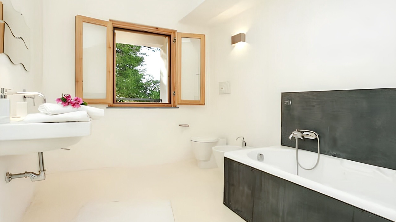 Photo of Bathroom in Torre Colonna-sperone