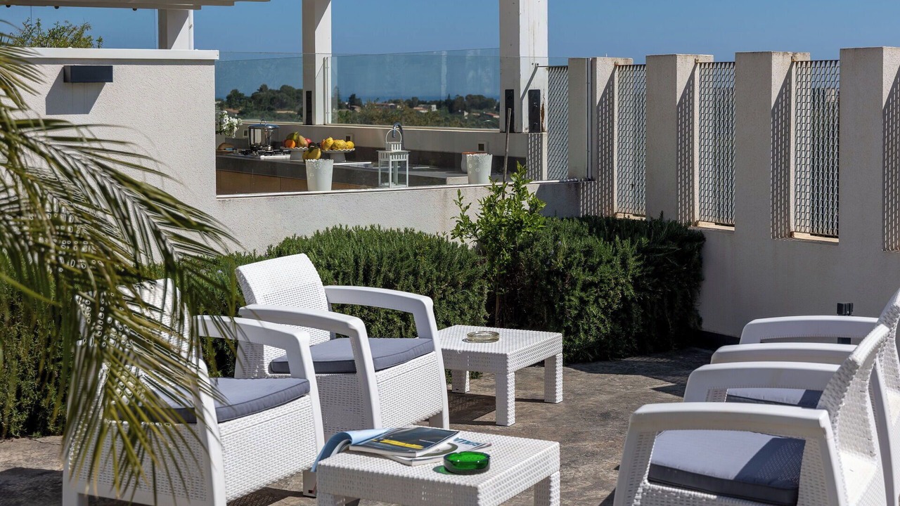 Photo of Patio Balcony in Scopello