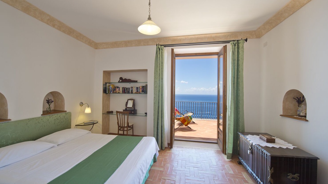 Photo of Bedroom in Praiano