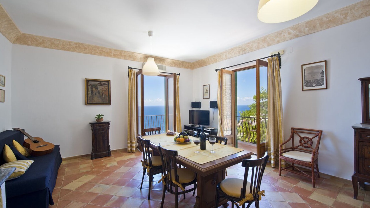 Photo of Livingroom in Praiano