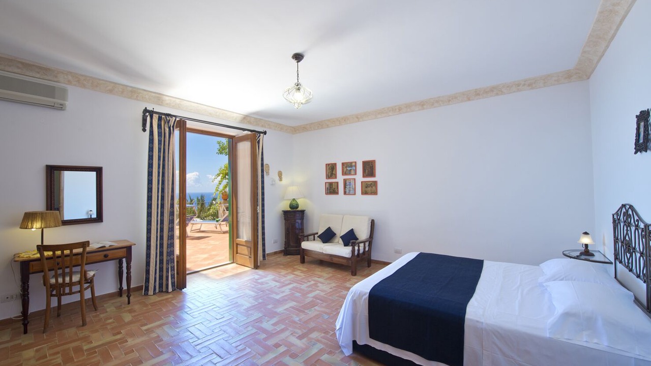Photo of Bedroom in Praiano